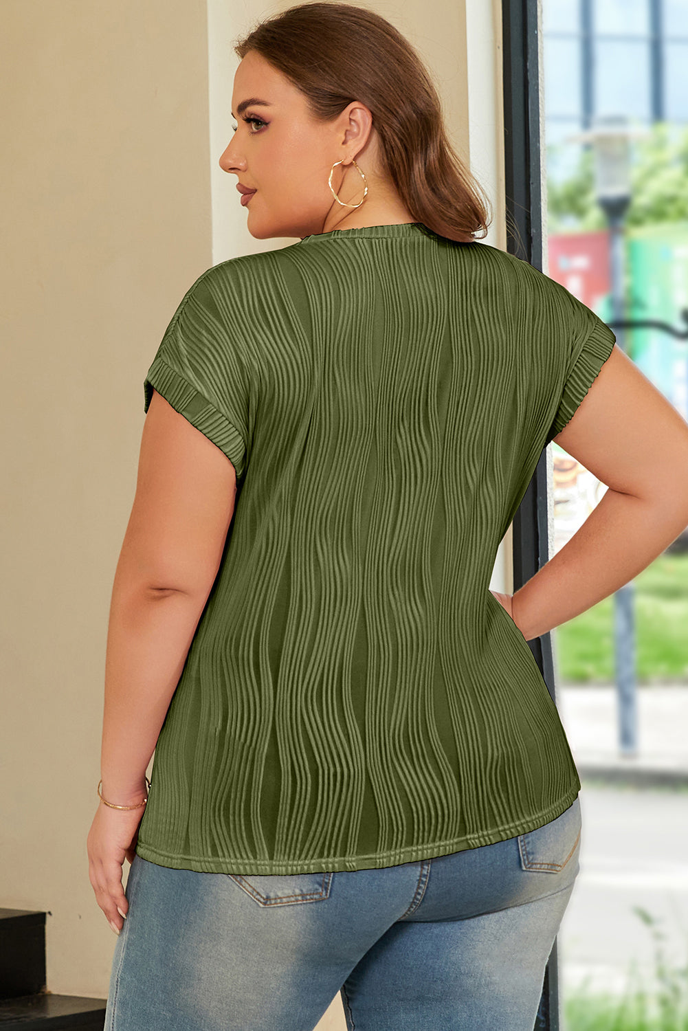 Rose Red Solid Color Wavy Textured Plus Size Tee