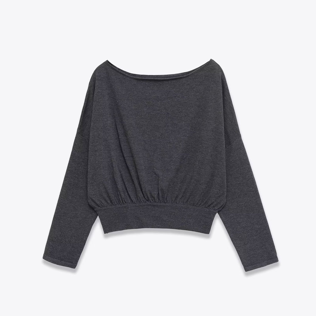 Casual soft long sleeved knitted sweater