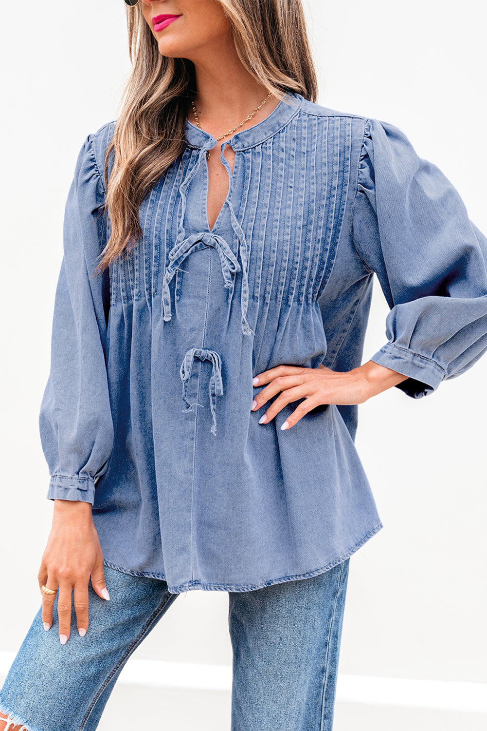 Myosotis Denim Front Pintuck Bow Tie Puff Sleeve Top