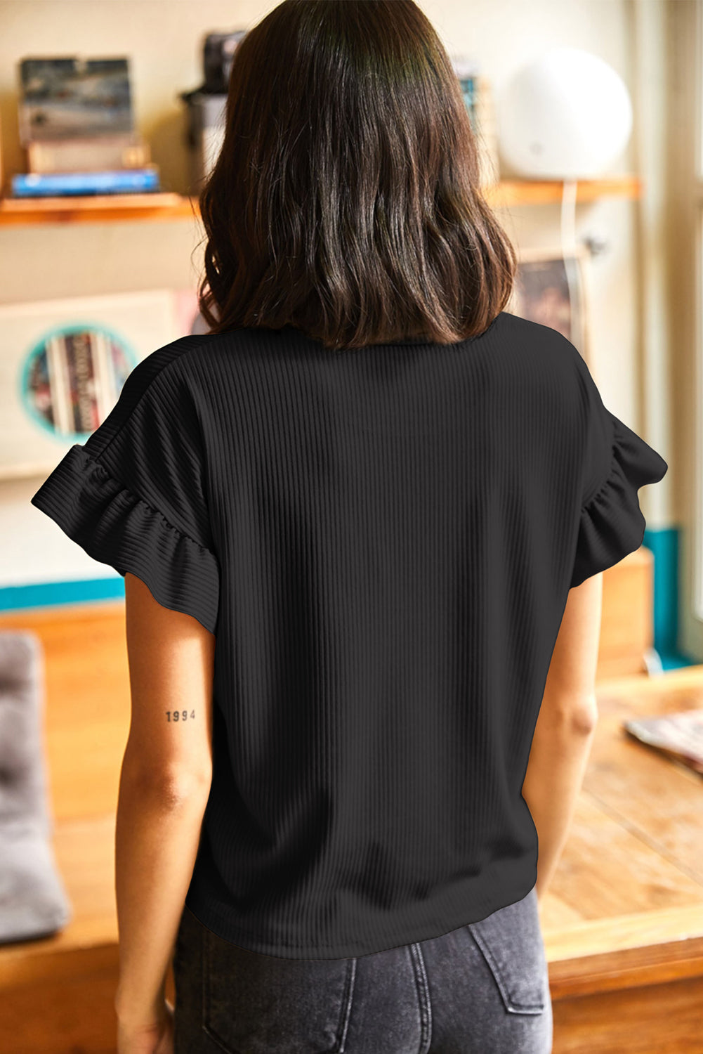 White Solid Color Ribbed Ruffled Short Sleeve T Shirt