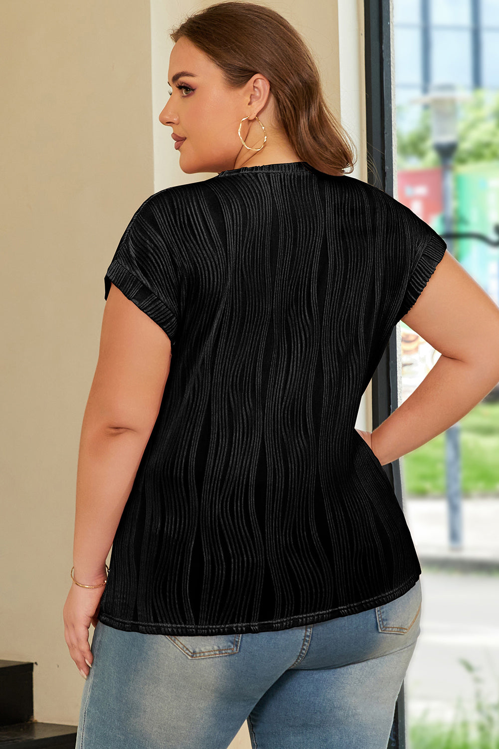 Rose Red Solid Color Wavy Textured Plus Size Tee