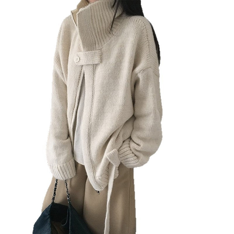 Stand up collar long sleeved sweater