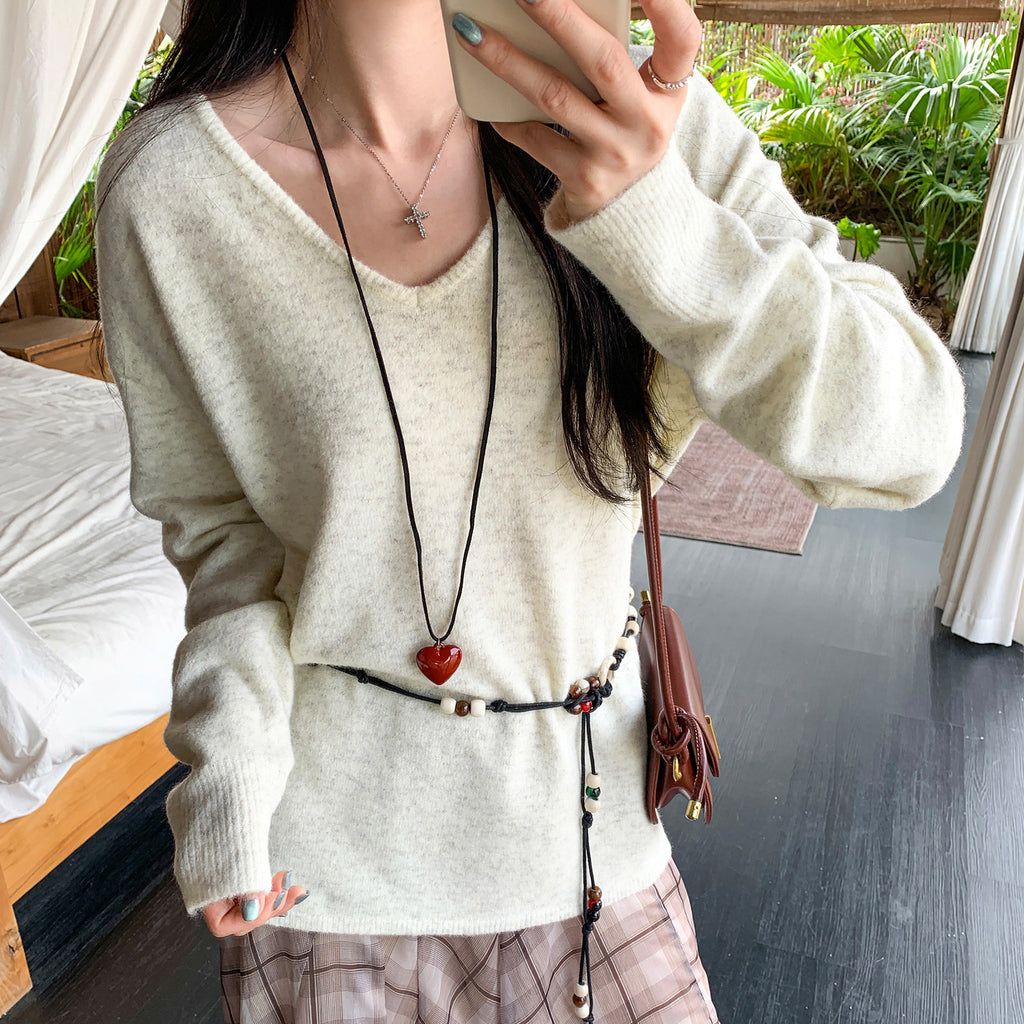 Relaxed V-Neck Pullover Knit Sweater for Women, Loose Fit, Elegant and Slimming Knit Top