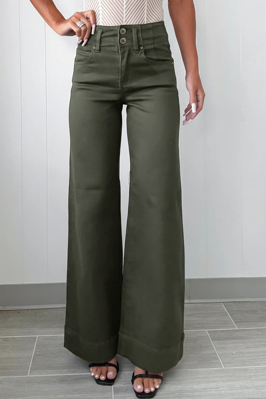 Bonbon 2-Button High Waist Flared Bottom Jeans