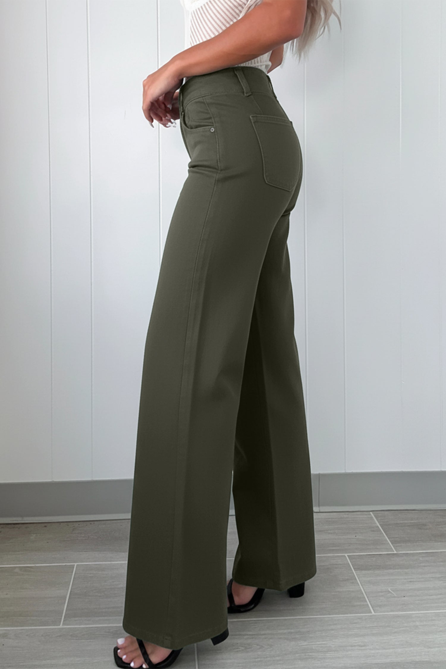 Bonbon 2-Button High Waist Flared Bottom Jeans